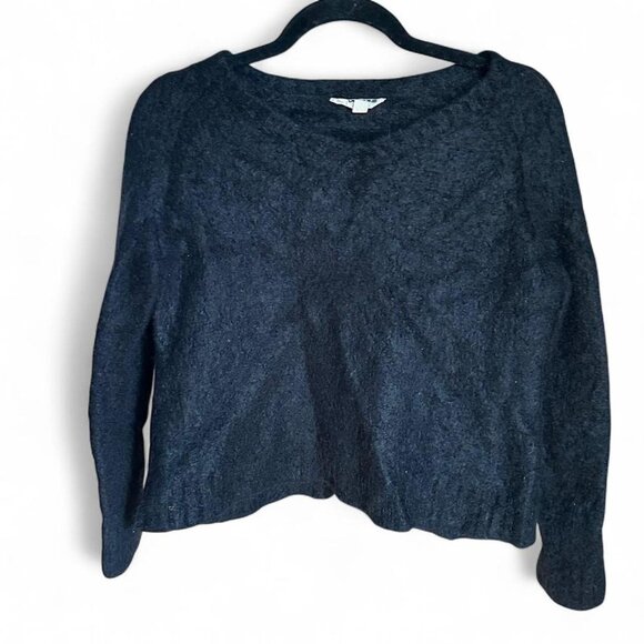 Paca’s Women’s V-Neck Sweater Black - Picture 2 of 7